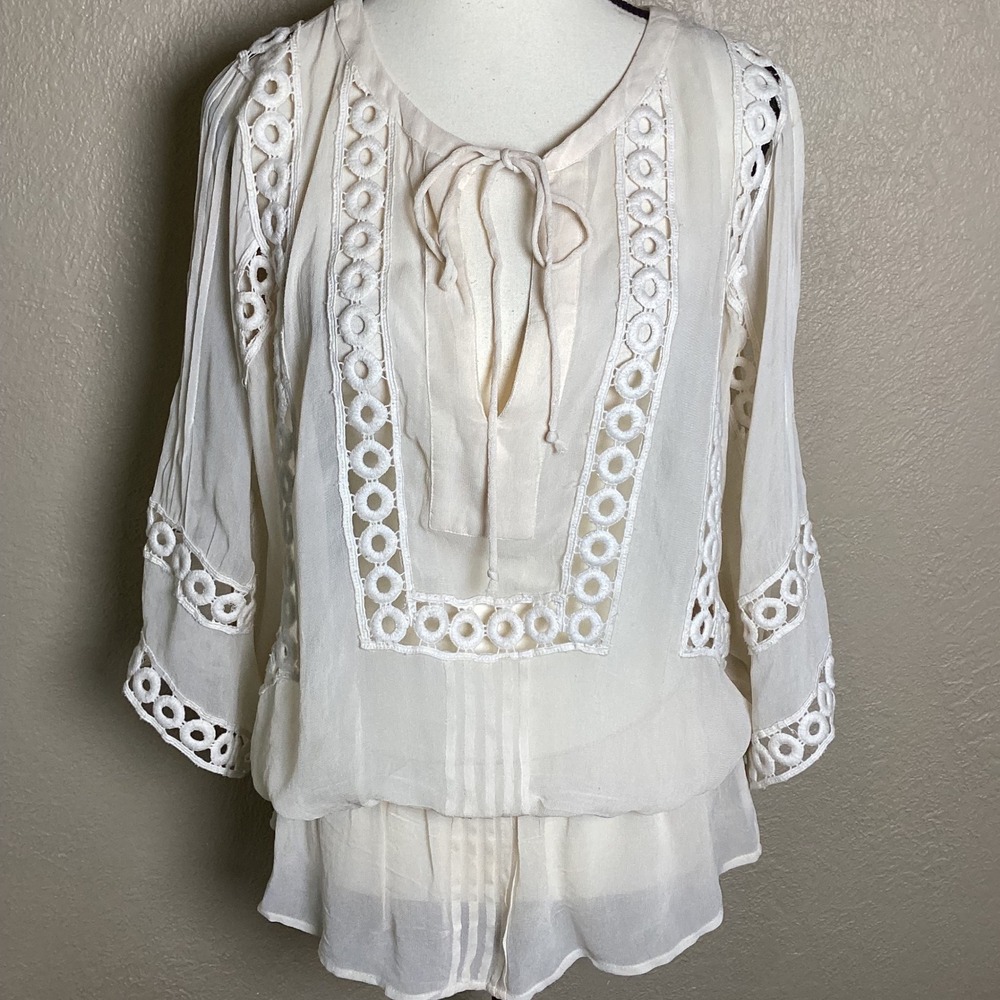 Peace & Pearls Cream Crochet Lace Pintuck Peasant Blouse Top XS Boho Tie Neck
